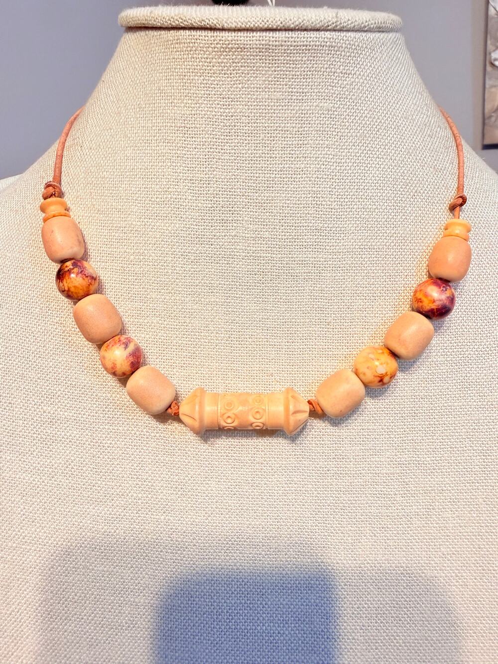Vintage 18” Boho Carved Bead Necklace Neutral Earth Tones